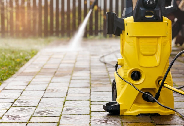 Best Fence Cleaning and Maintenance in Versailles, MO